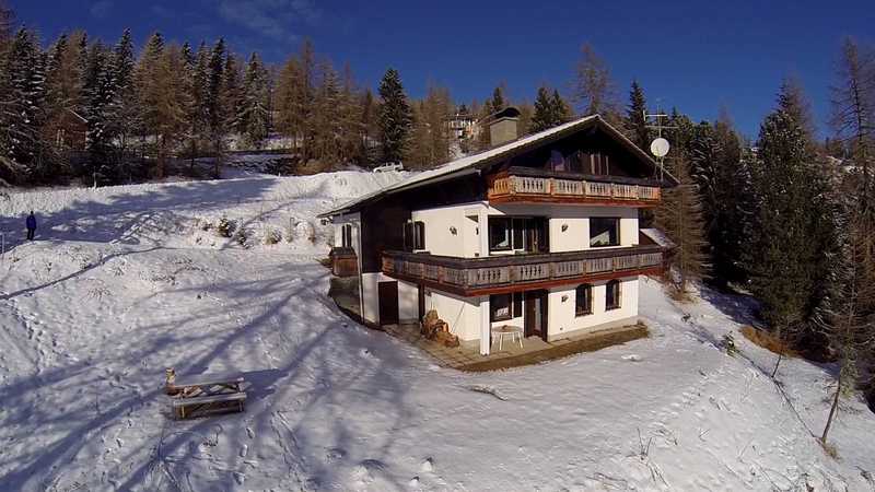 Villa Alpenblick - Ons grote huis vanuit de lucht (foto met dank aan Klomp-creative)