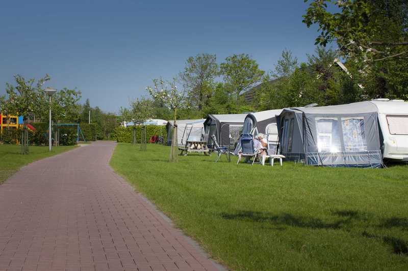 Camping De Vijverhof - welkom op het grote veld