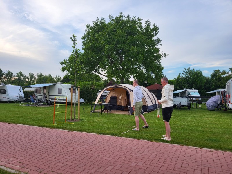 Camping De Vijverhof - welkom op het grote veld
